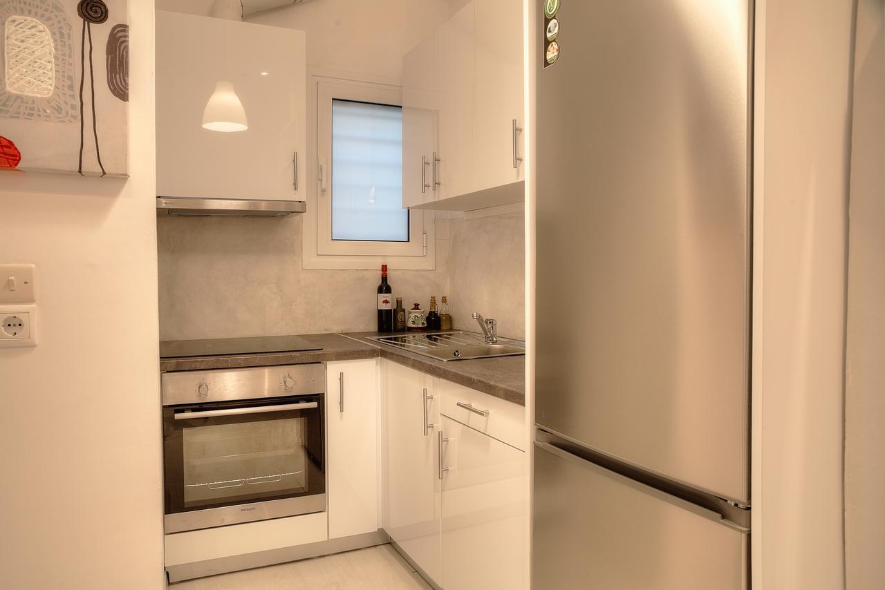 Cosy Apartment In Glyfada Center Athens Exterior photo
