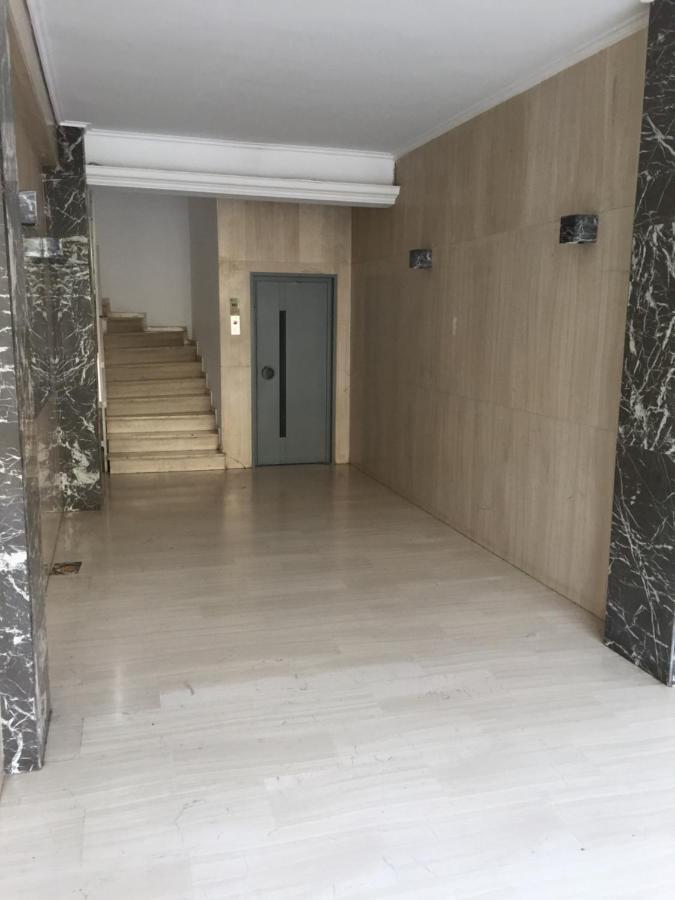 Cosy Apartment In Glyfada Center Athens Exterior photo